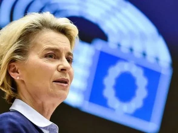 У Єврокомісії очікують з квітня щомісяця отримувати 100 млн доз вакцин від коронавірусу