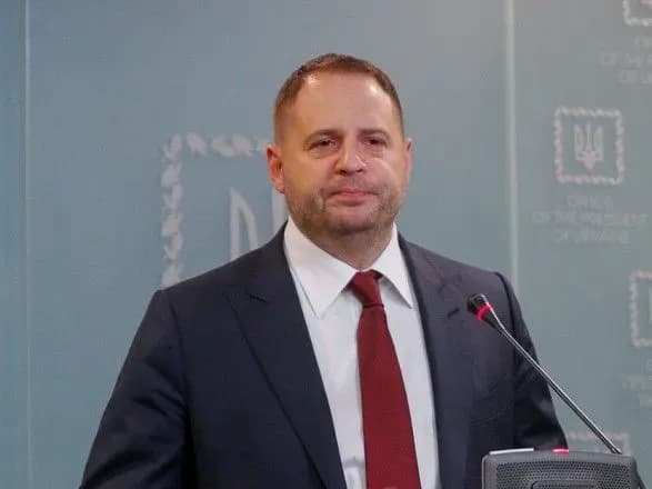 Єрмак пояснив, чому Росія блокує переговори у ТКГ