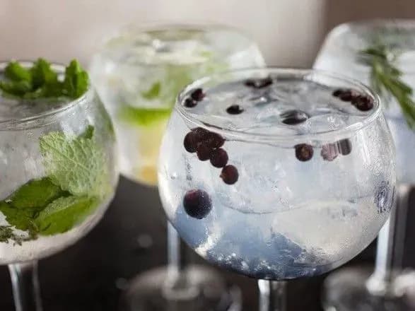 Спочатку рожевий, а потім безалкогольний: найпопулярніший джин шокує споживачів