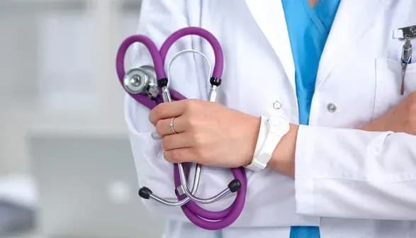 Лікування у стаціонарі: у НСЗУ розповіли, які послуги безплатні