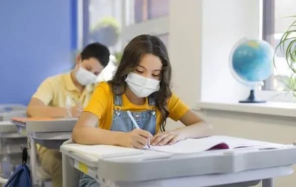 Учнів 4-х та 9-х класів звільнили від ДПА в 2021 році