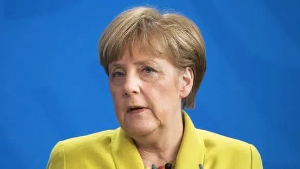 Меркель закликала Україну продовжувати боротьбу з корупцією, судову та земельну реформи