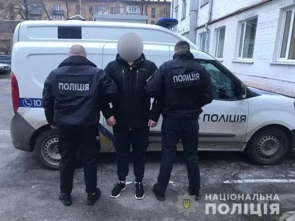 На Чернігівщині безробітний забив молотком пенсіонерку заради 7 тисяч гривень