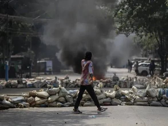 Генсек ООН закликав військових М'янми припинити насильство і репресії