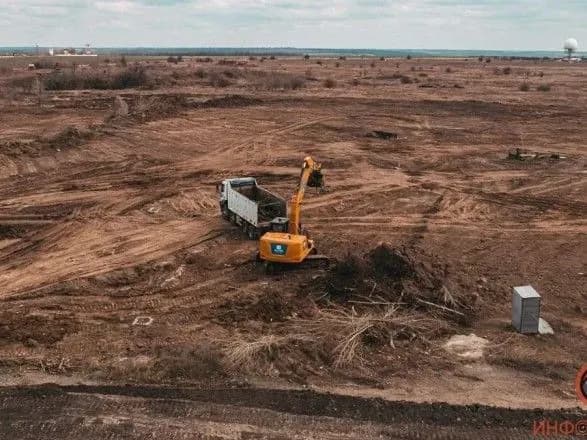 Будівництво "злітки" у Дніпрі так і не почали - місцеві ЗМІ показали реальний стан справ