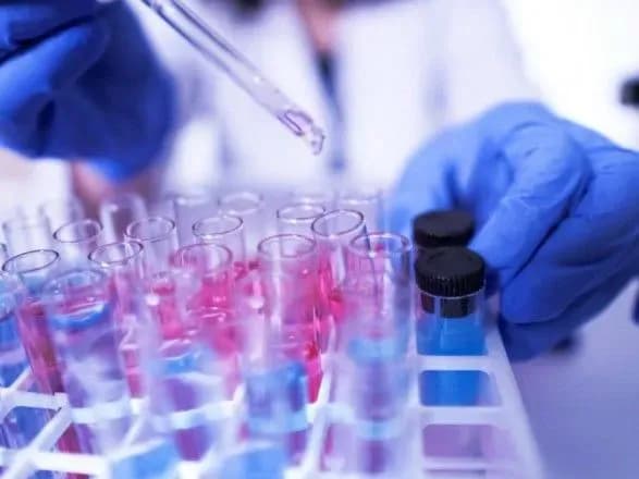 Поствакцинальний або природний: який імунітет від COVID-19 довше працює - The Washington Post