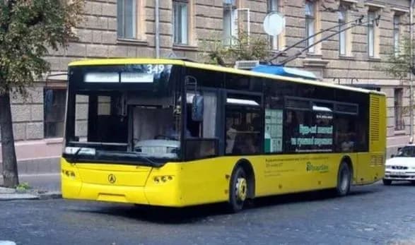 На Солом'янці через відсутність електроенергії затор з тролейбусів