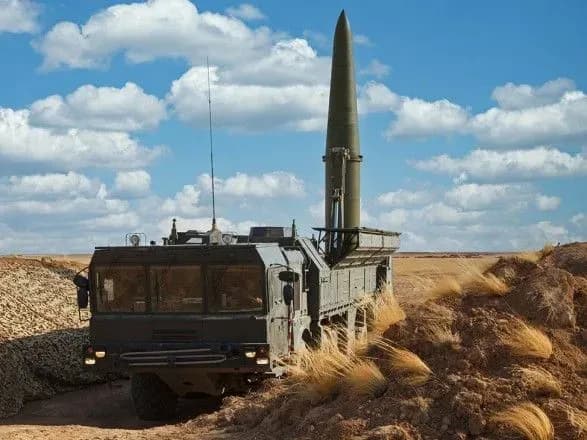 Россия перебрасывает "Искандеры" к границе с Украиной - аналитики