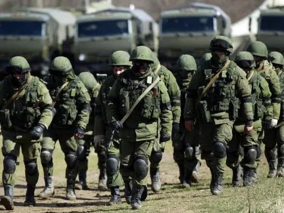 В России учительница вышла на одиночный пикет против войны с Украиной