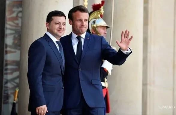 Макрон 16 квітня прийме Зеленського в Єлисейському палаці - ЗМІ