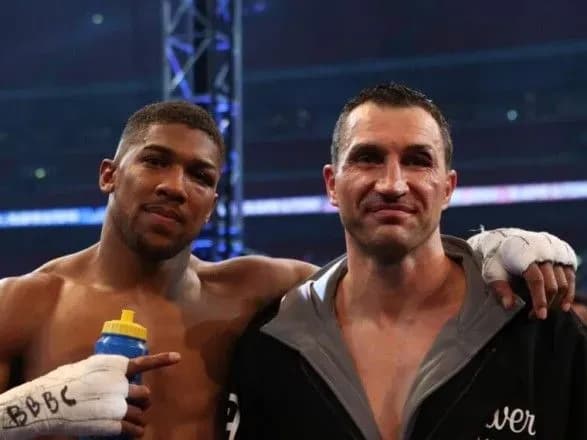 Чемпіон світу Джошуа забажав допомоги Кличка перед боєм з Ф'юрі