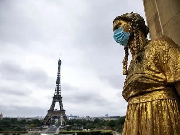 Третя хвиля коронавірусу "здається, вже позаду": Франція послабить обмеження на пересування