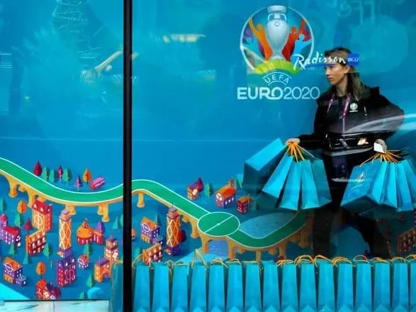 Одне з міст-господарів Євро-2020 позбавили права проведення турніру