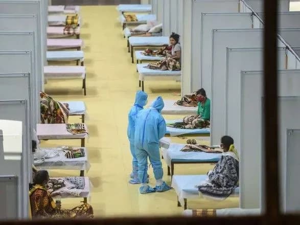 В Індії лише через добу встановлено новий антирекорд інфікувань COVID-19