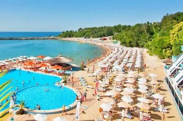 Відсьогодні Болгарія знімає обмеження на в'їзд