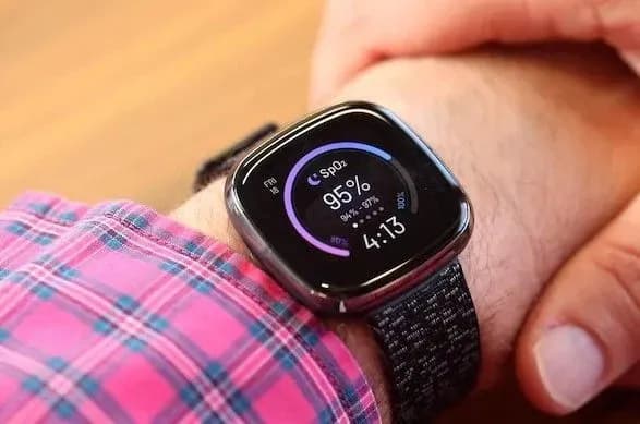 Пульсоксиметр в годиннику: чи є необхідність?