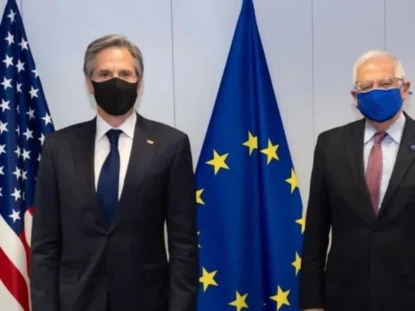 Боррель та Блінкен обговорили події навколо України