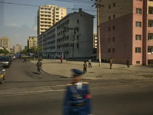 КНДР заявила, що COVID-19 може потрапити в країну через листівки з Південної Кореї