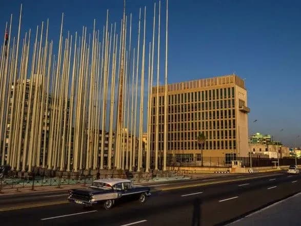 "Акустичні атаки" на службовців США за кордоном: NYT заявило про понад сотню постраждалих