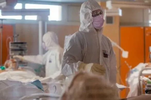 У світі коронавірусом заразилося вже понад 162,5 млн людей