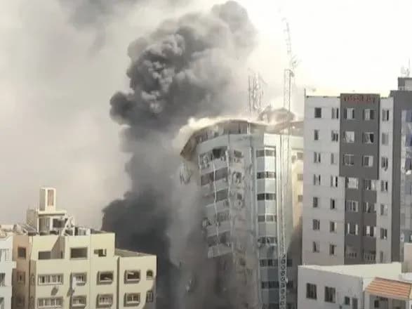 Обмін ударами Ізраїлю і з Гази: під Тель-Авівом загинув чоловік, у секторі обрушилася висотка