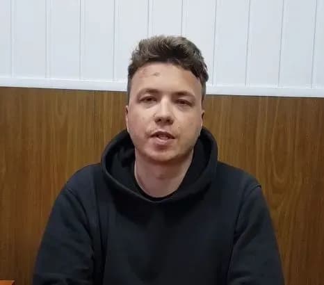 Співпрацюю зі слідством і даю свідчення: у мережі з'явилось звернення Протасевича із СІЗО