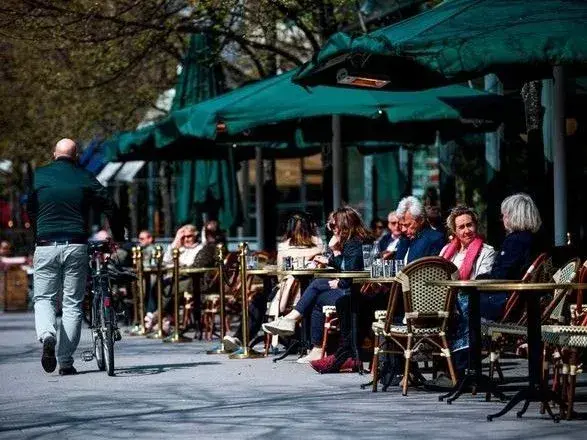 Швеція наступного тижня знімає більшість обмежень, пов'язаних з COVID-19