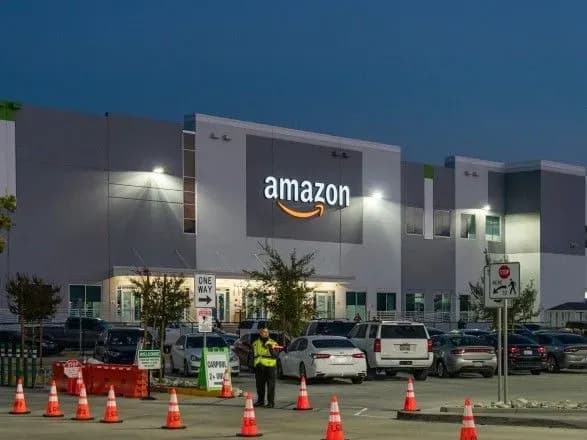 Стало відомо, коли Джефф Безос покине посаду глави компанії Amazon
