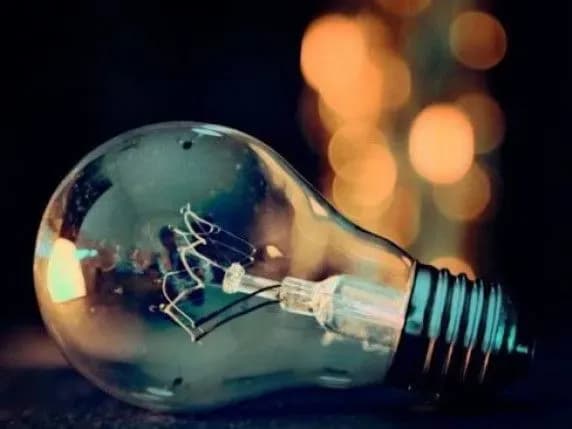 Через грозу у трьох областях знеструмлено понад 30 населених пунктів