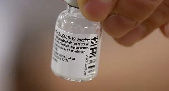 У Німеччині за літо хочуть вакцинувати дітей