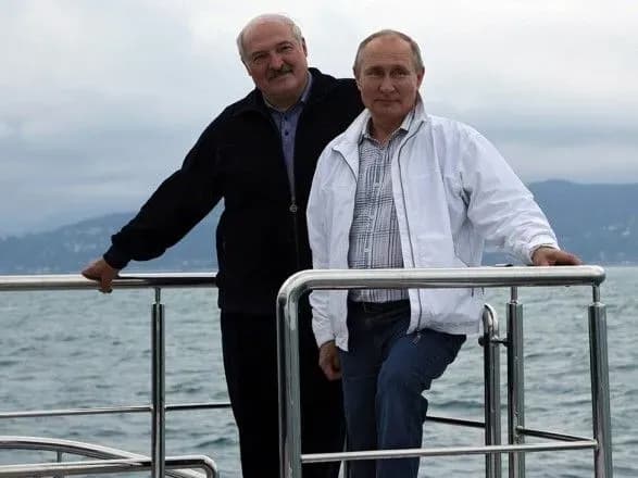 Білорусь отримала другий транш від РФ на півмільярда доларів