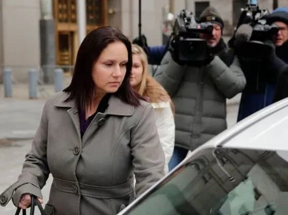 Співробітницю фінрозвідки США засудили до 6 місяців за витік даних в ЗМІ