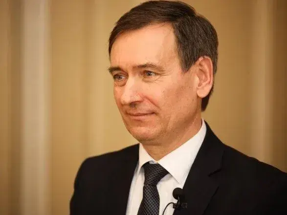 У Зеленського не бачать підстав для паніки через блокування роботи КСУ: пояснили простою мовою, що відбувається