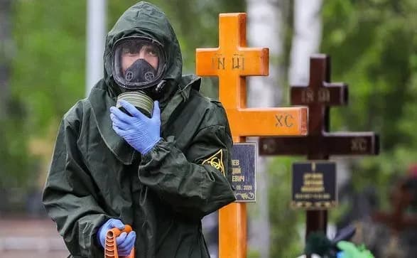 Коронавірус в Росії б'є рекорди: за добу 13 510 нових випадків. Це максимум з середини лютого