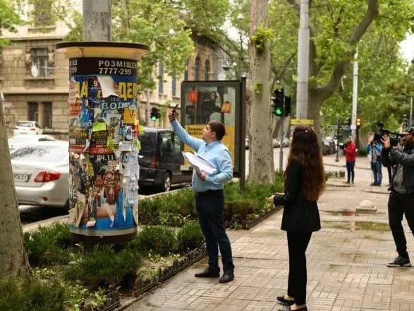 “Труханов превратил Одессу в рекламный щит”: депутат горсовета зафиксировал незаконные конструкции