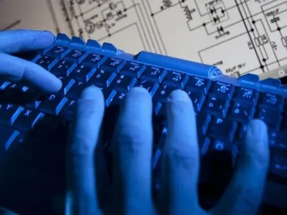 Берлін заявив про посилення атак "кіберагентів" з Росії на німецькі партії і фонди