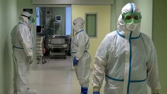 Коронавірус темпів не збавляє: в Росії 17 611 нових випадків за минулу добу