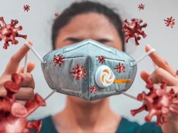 В Україні думають обмежити міграцію з країнами, де стрімко поширюється "Дельта-варіант" COVID-19