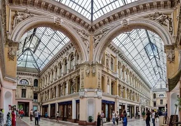 Одесити нервують через реконструкцію "Пасажу"