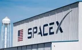 SpaceX перенесла запуск ракеты с микроспутниками