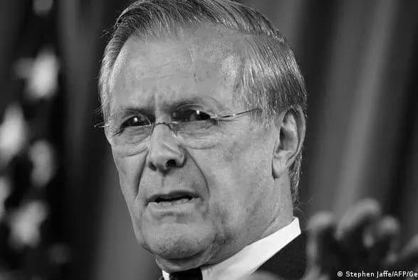 Помер колишній міністр оборони США Дональд Рамсфелд