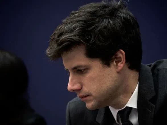 Влада Франції заявила, що вважає шампанське виключно французькою назвою