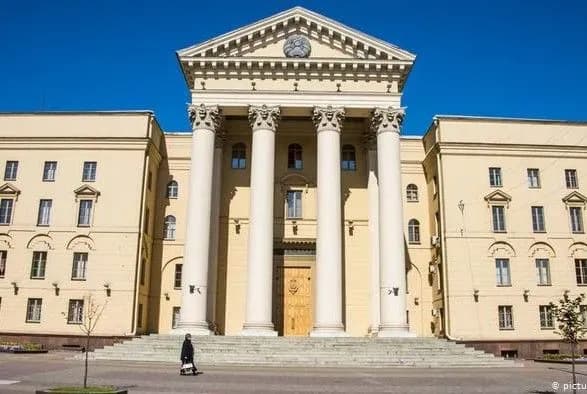КДБ Білорусі оголосив про "зачистку" країни від "радикалів"