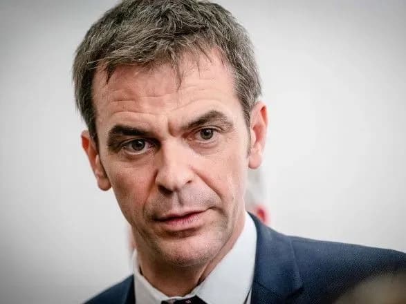 МОЗ Франції попередив, що "дельта-штам" стане домінуючим в найближчі дні