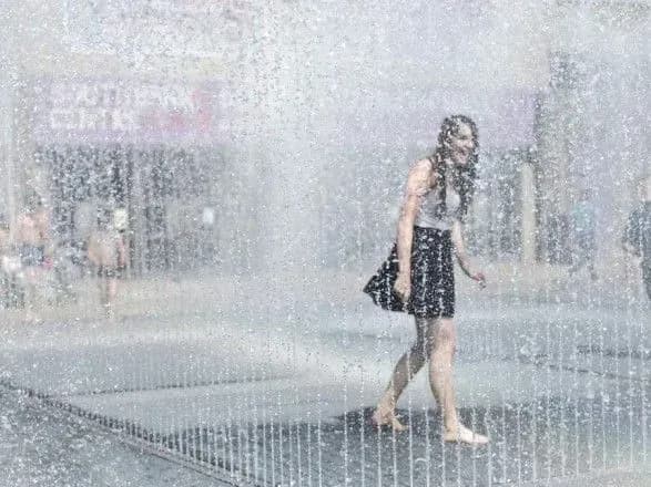 Готуйтесь до пекельної спеки: у наступні три дні в Україні очікують до +34°