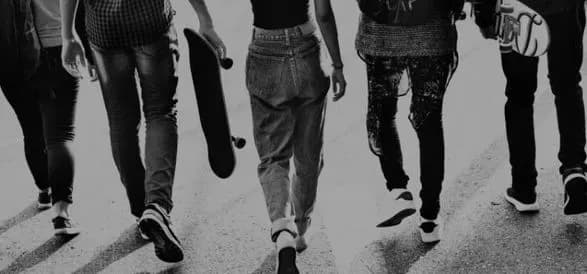 У Сумах запроваджують комендантську годину для підлітків після 22 години