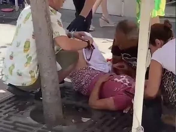 В Іспанії автомобіль на великій швидкості влетів у бар: десять людей важко поранені