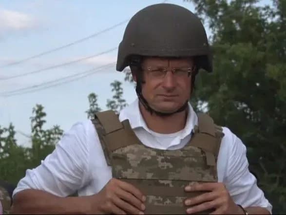 Глава МЗС Угорщини назвав контрольний пункт "Станиця-Луганська" одним із найсумніших місць Європи