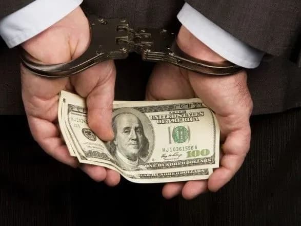 СБУ викрила 15 посадовців на розкраданні десятків мільйонів гривень Укрзалізниці