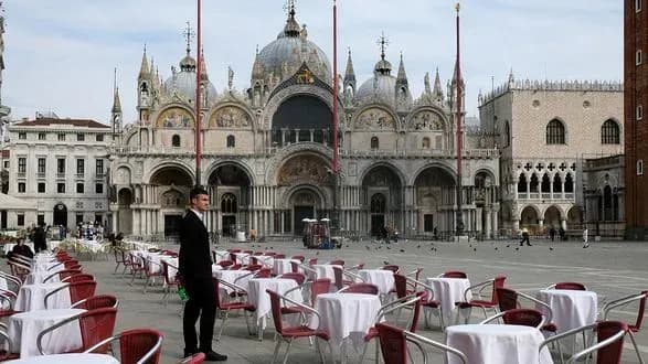 Коронавірус в Італії: за останню добу зафіксовано більше 6 тисяч інфікувань, 19 загиблих